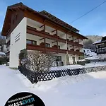Vendégház Fruehstueckspension-appartementhaus Wasserer 4*