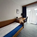 Casa de hóspedes Fruehstueckspension-appartementhaus Wasserer Bad Kleinkirchheim