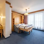 Fruehstueckspension-appartementhaus Wasserer Vendégház 4*