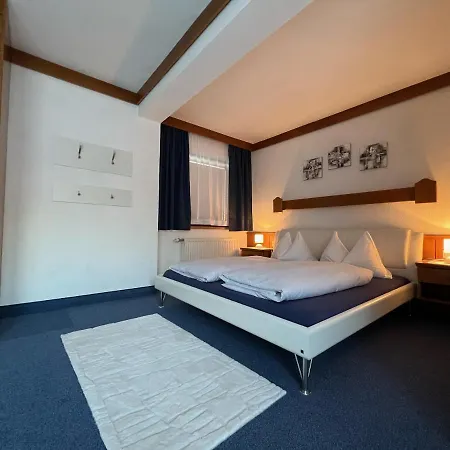 Konukevi Fruehstueckspension-appartementhaus Wasserer 4*