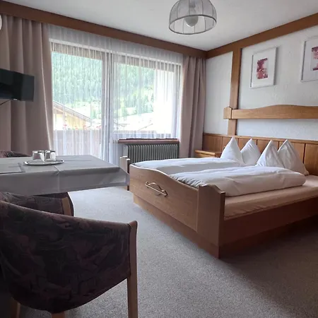 Fruehstueckspension-appartementhaus Wasserer Konukevi 4*