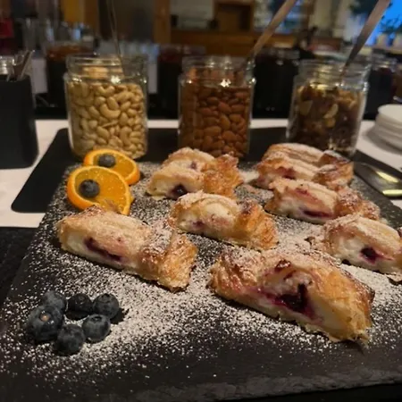 瓦索洛住宿加早餐公寓酒店 4* 巴德小基希海姆