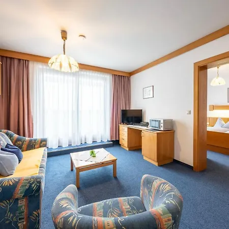 Konukevi Fruehstueckspension-appartementhaus Wasserer Bad Kleinkirchheim