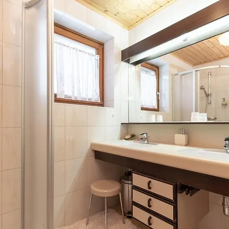 Fruehstueckspension-appartementhaus Wasserer 4*