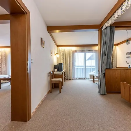 Fruehstueckspension-appartementhaus Wasserer Konukevi